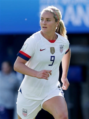 Lindsey Horan Mouse Pad 10002035