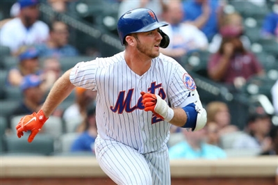 Pete Alonso Poster 10012259