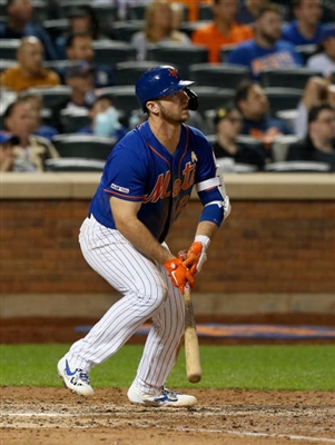 Pete Alonso Poster 10012266