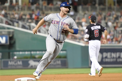 Pete Alonso Poster 10012286