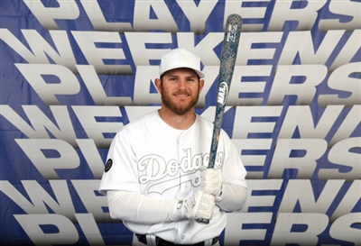 Max Muncy poster with hanger