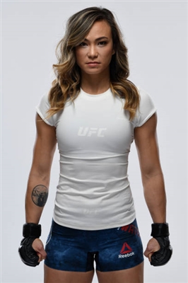 Michelle Waterson Mouse Pad 10034025