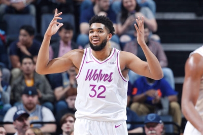 Karl-Anthony Towns Poster 10035697