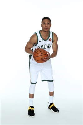 Tim Frazier Mouse Pad 10043574