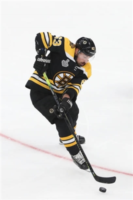 Brad Marchand Poster 10051110