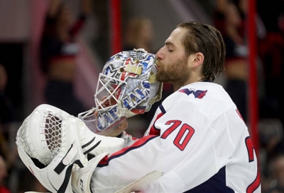 Braden Holtby Stickers 10052100
