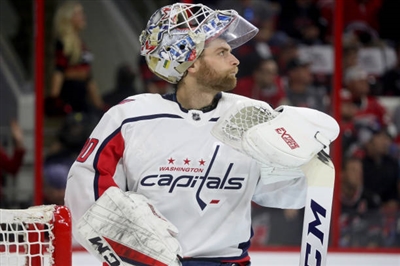 Braden Holtby Poster 10052102