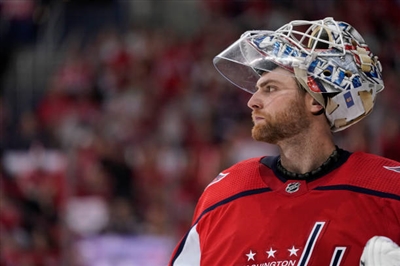 Braden Holtby Stickers 10052112