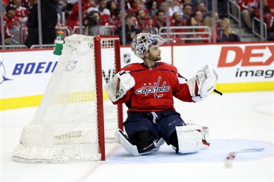 Braden Holtby Stickers 10052114