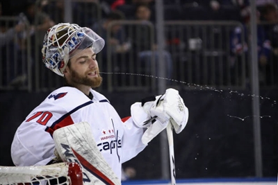 Braden Holtby Poster 10052151