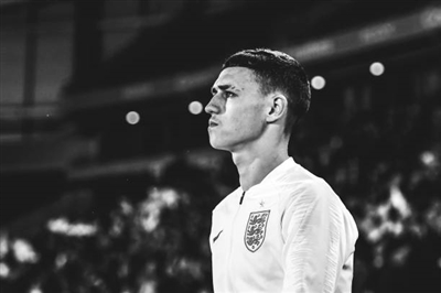 Phil Foden canvas poster