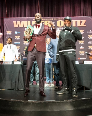 Deontay Wilder Poster 10258252