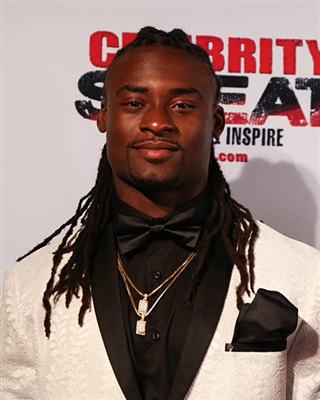 Johnathan Cyprien puzzle 10310246