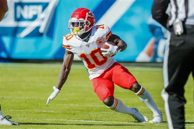 Tyreek Hill puzzle 10334682