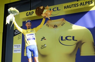 Julian Alaphilippe Poster 10367208